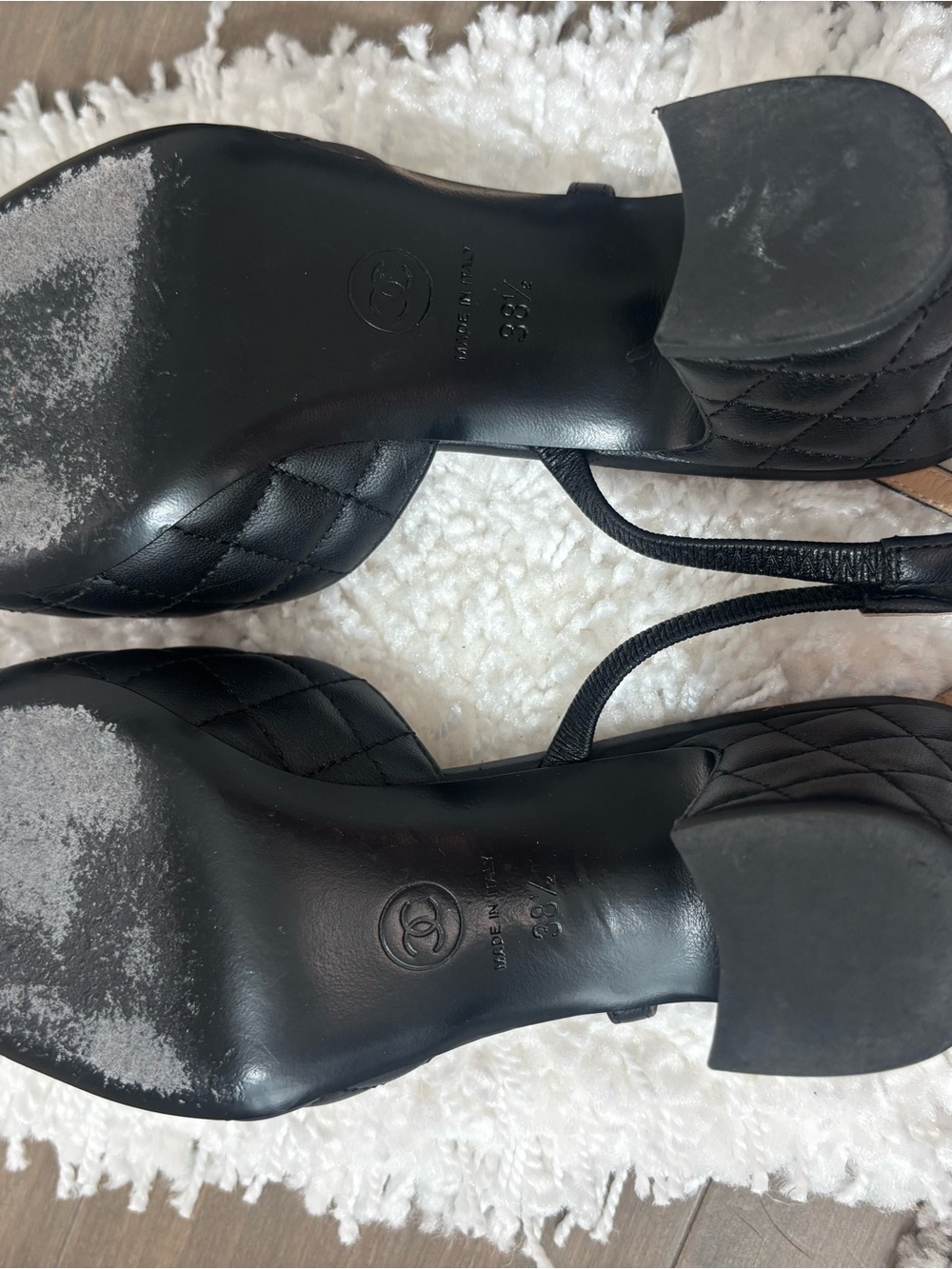 CHANEL Black Quilted Leather & Patent Slingback Pumps - Picture 3 of 4